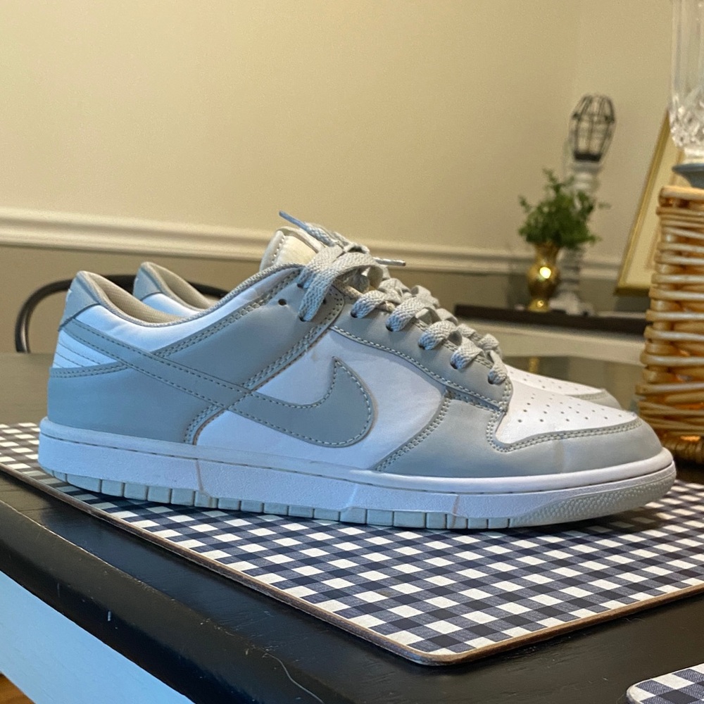 Mens Light Grey/ White Dunks